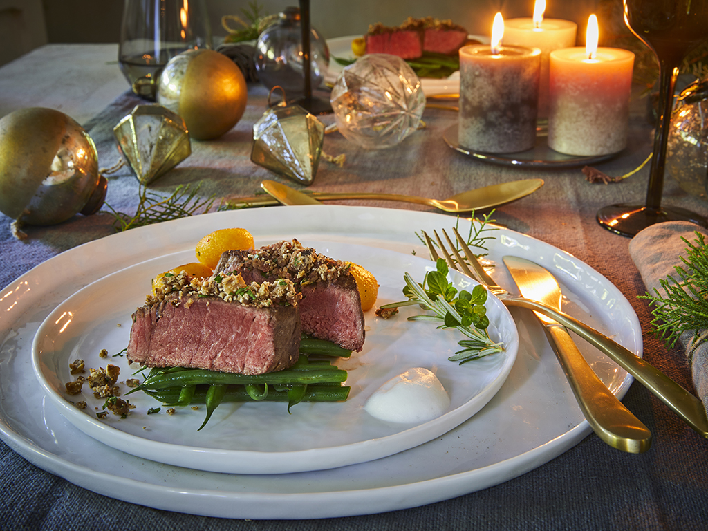 Rinderfiletsteak mit Bohnengemüse und Kürbis-Gnocchi