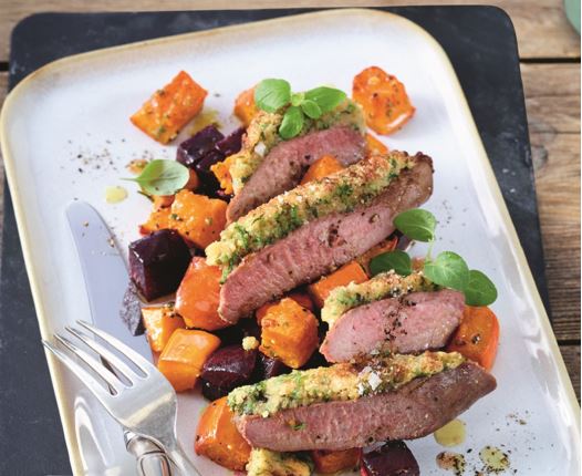 Lammfilet mit Kräuterkruste und Kürbisgemüse