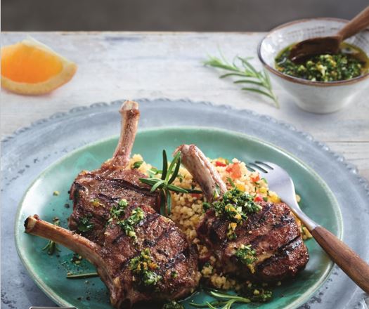 Lammkoteletts mit Couscous-Salat